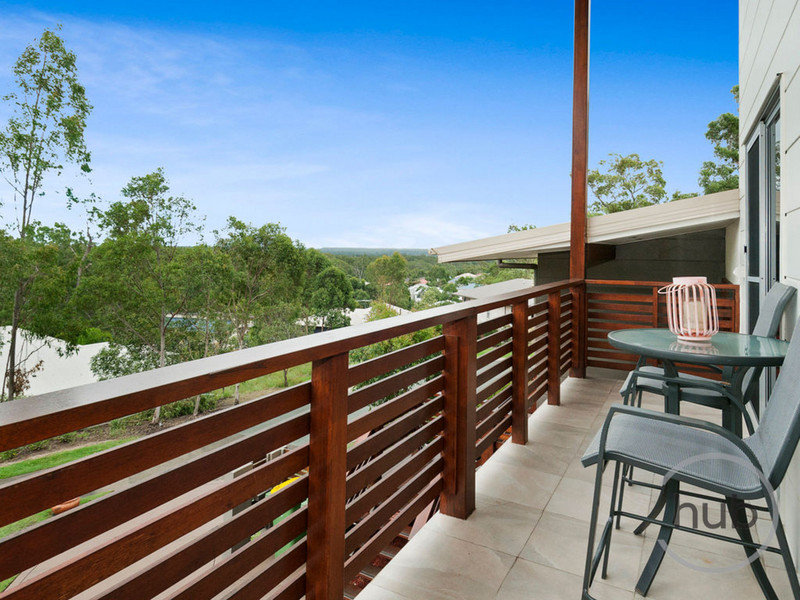 7 Mapleton Close, Waterford, QLD 4133 AUS