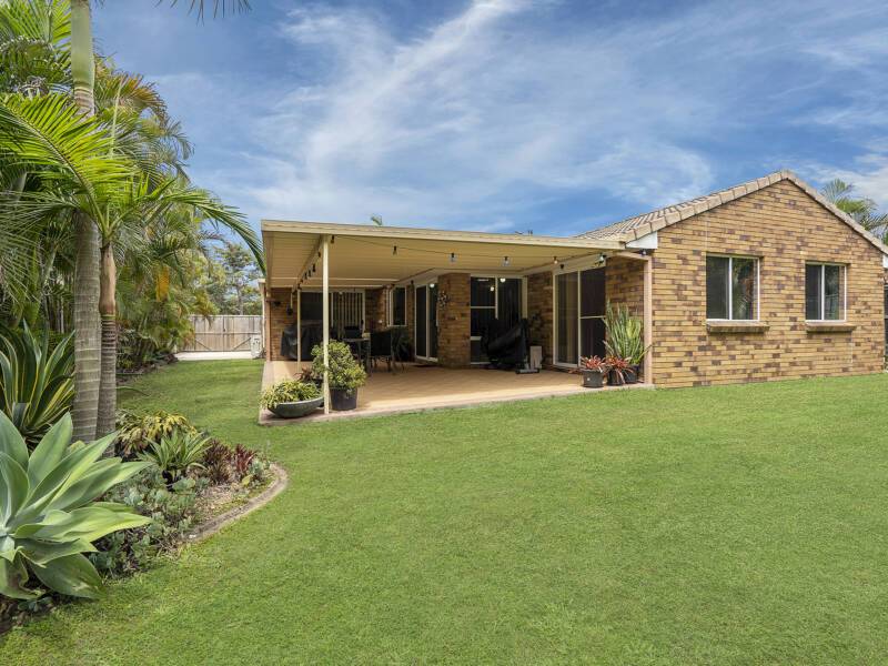 5 Susan Godfrey, Windaroo, QLD 4207 AUS