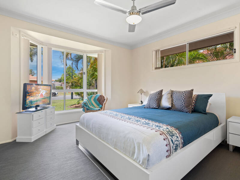 5 Susan Godfrey, Windaroo, QLD 4207 AUS