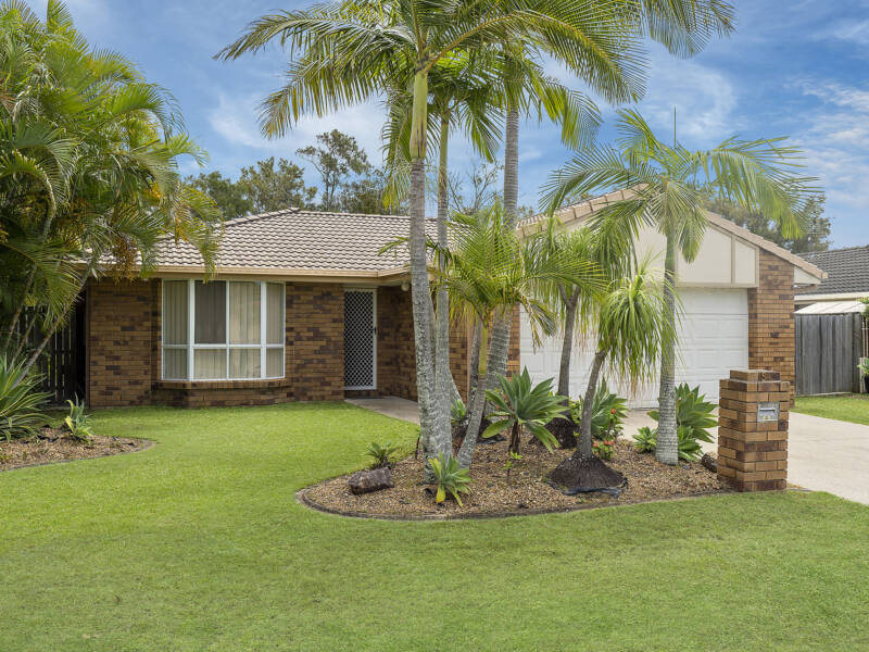 5 Susan Godfrey, Windaroo, QLD 4207 AUS