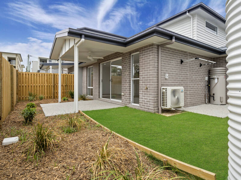 2/2 Gray Street, Beenleigh, QLD 4207 AUS