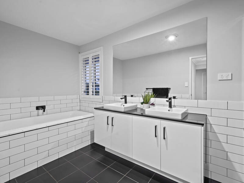 20 Paluma Crescent, Pimpama, QLD 4209 AUS