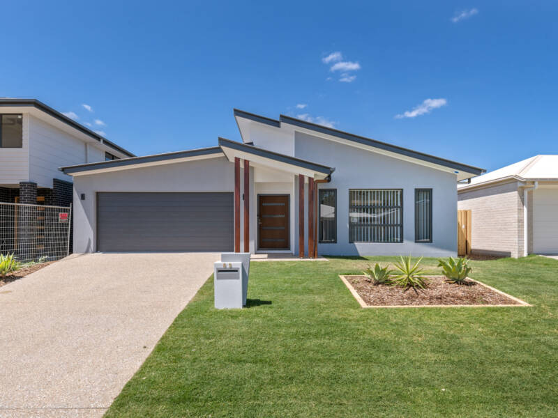 89 MacMillan Loop, Belivah, QLD 4207 AUS