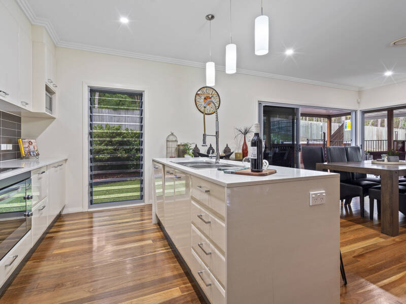 7 Mapleton Close, Waterford QLD 4133 The Property Hub Real Estate Beenleigh