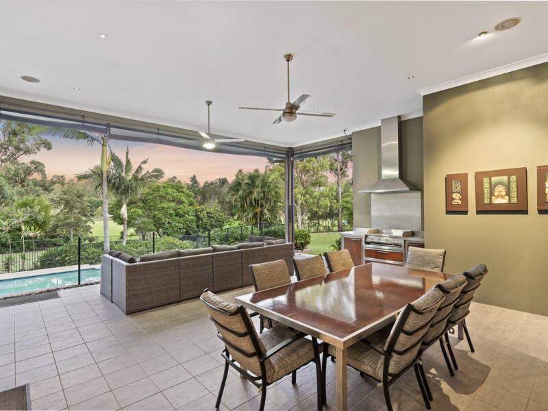 23 Hoopla Hannah Court, Yatala, QLD 4207 AUS