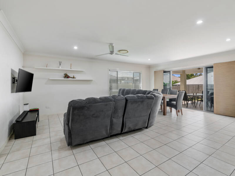 3 Kondalilla Terrace, Waterford, QLD 4133 AUS