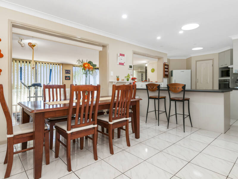 11 Jay Court, Mount Warren Park, QLD 4207 AUS