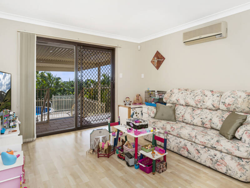 11 Jay Court, Mount Warren Park, QLD 4207 AUS