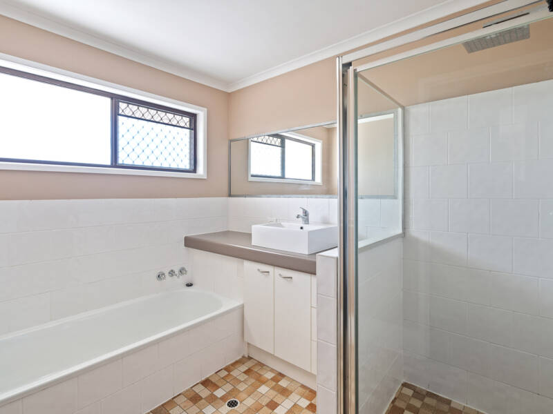 5 Lylie Place, Windaroo, QLD 4207 AUS