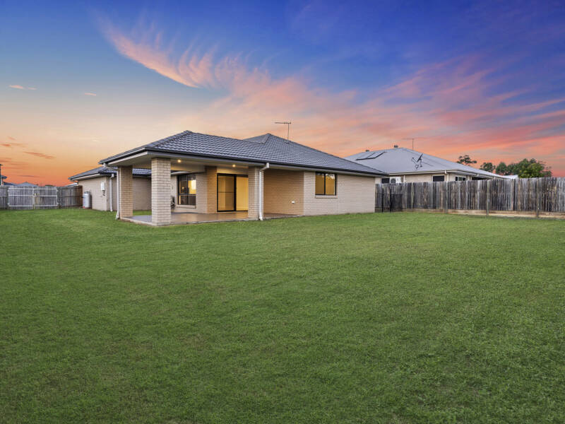 31 Lucinda Road, Logan Village, QLD 4207 AUS