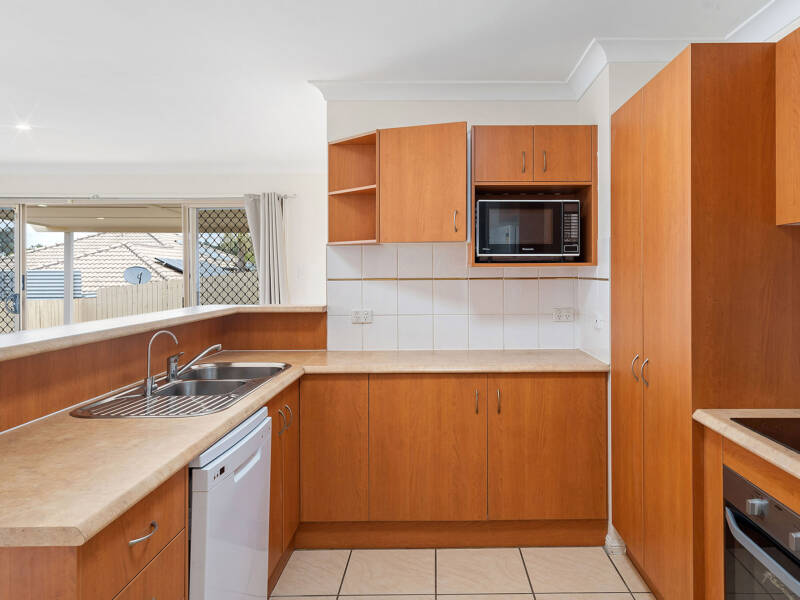 12 Billinghurst Crescent, Upper Coomera, QLD 4209 AUS