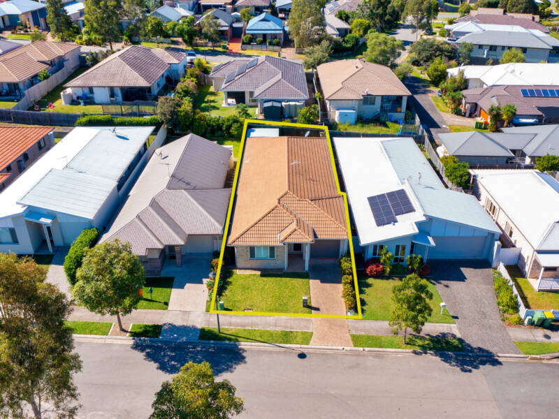 7 Carrawinya Street, Waterford, QLD 4133 AUS