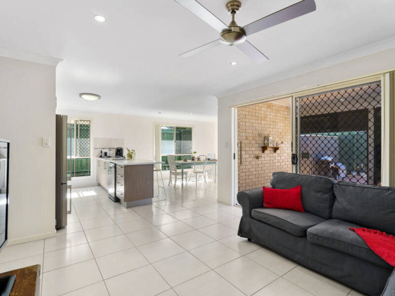 7 Carrawinya Street, Waterford, QLD 4133 AUS