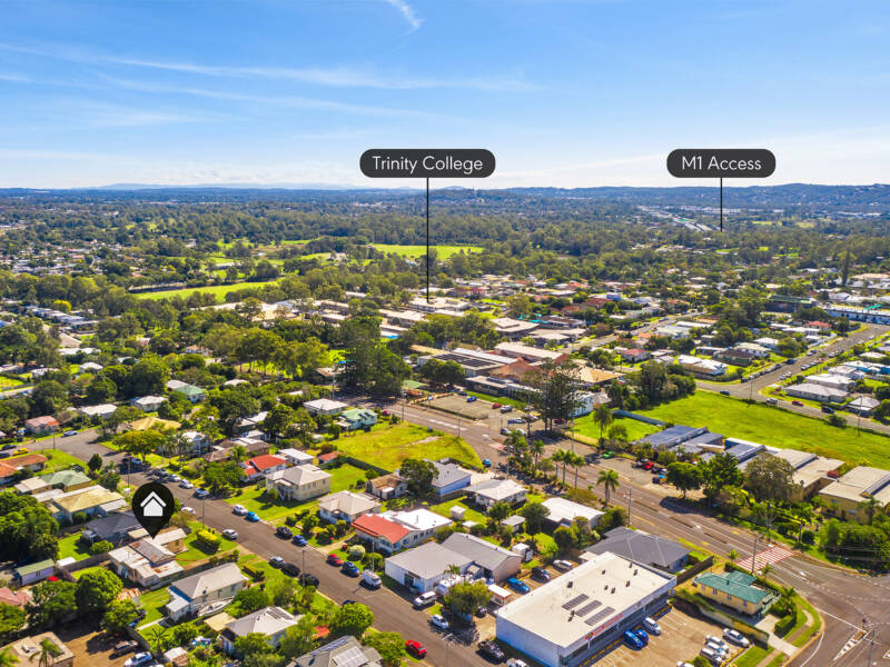 12 Charles Street, Beenleigh, QLD 4207 AUS