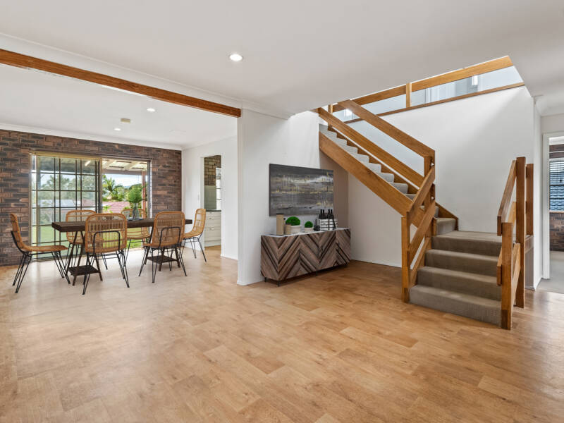18 Kaiser Drive, Windaroo, QLD 4207 AUS