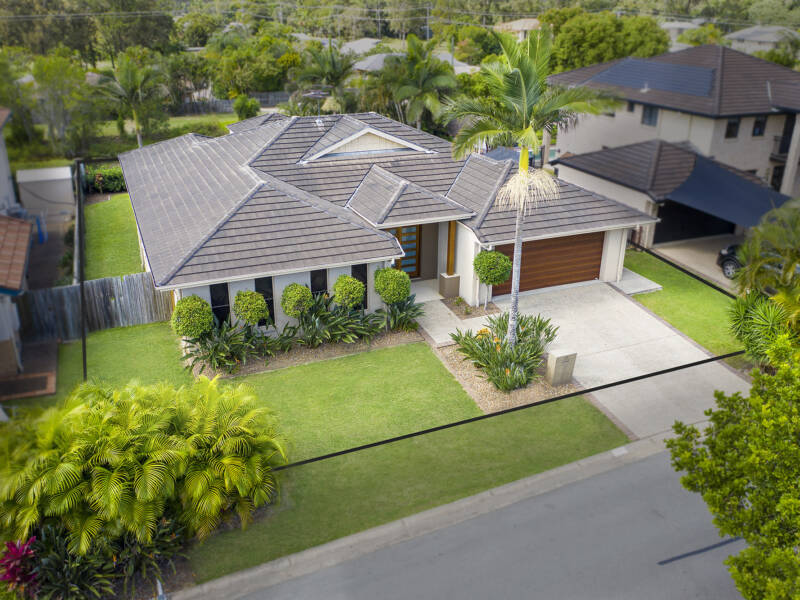 20 Lake Breeze Drive, Windaroo, QLD 4207 AUS