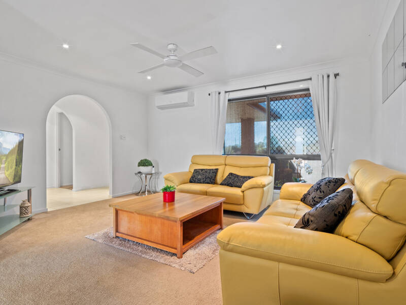 23 Schonwerder Drive, Windaroo, QLD 4207 AUS
