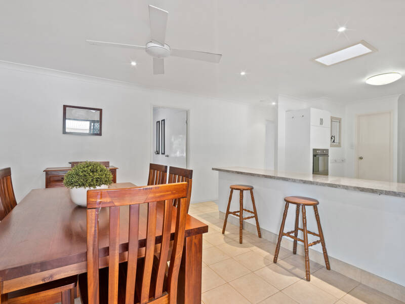 23 Schonwerder Drive, Windaroo, QLD 4207 AUS