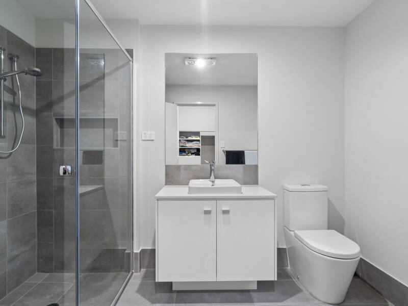 332 Tallagandra Road, Holmview, QLD 4207 AUS