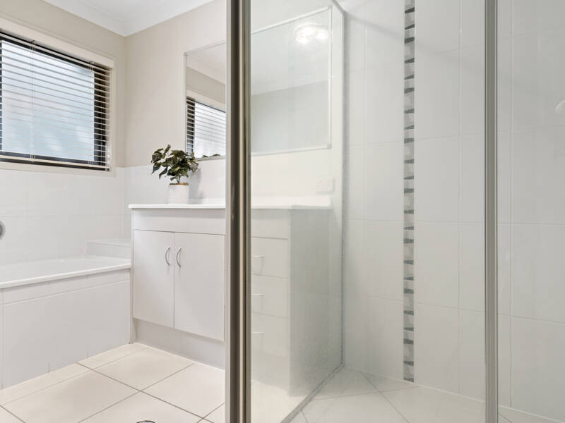 34 Millstream Retreat, Waterford, QLD 4133 AUS