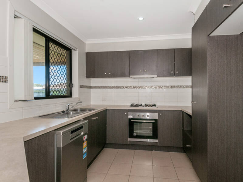 58 Coldstream Way, Holmview, QLD 4207 AUS