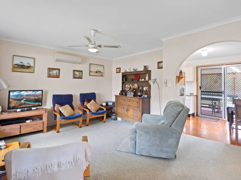 9 Wagner Street, Eagleby, QLD 4207 AUS