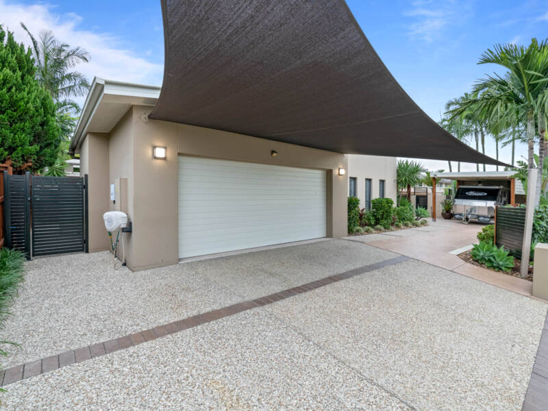 2 Long Island Drive, Windaroo, QLD 4207 AUS