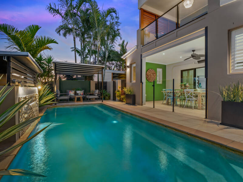 2 Long Island Drive, Windaroo, QLD 4207 AUS