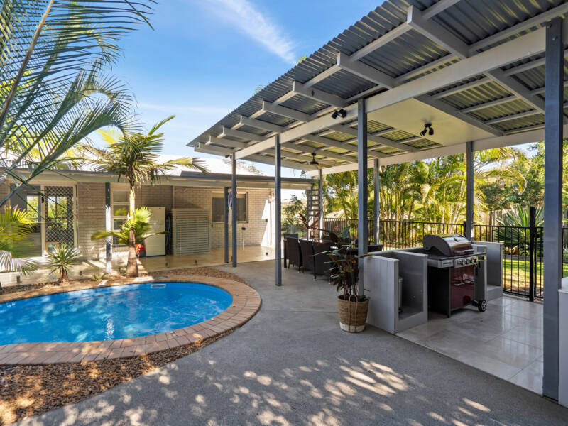 49 Trevina Crescent, Mount Warren Park, QLD 4207 AUS