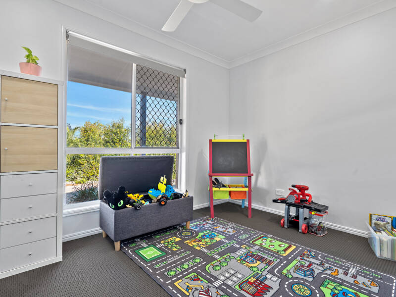 49 Trevina Crescent, Mount Warren Park, QLD 4207 AUS