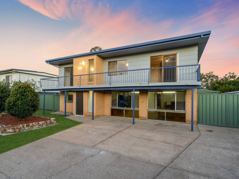 21 Maple Street, Marsden, QLD 4132 AUS