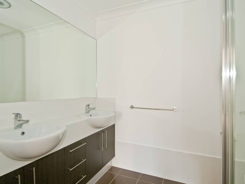 11/145 Main Street, Beenleigh, QLD 4207 AUS