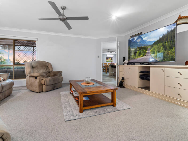 13 Bangalow Drive, Steiglitz, QLD 4207 AUS