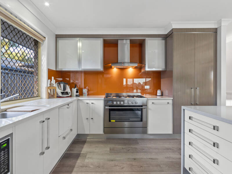 13 Bangalow Drive, Steiglitz, QLD 4207 AUS