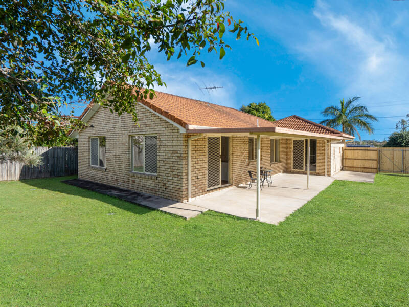 13 Edinburgh Drive, Bethania, QLD 4205 AUS