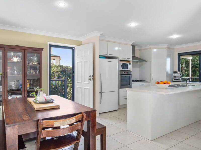 20 Lenna Court, Mount Warren Park, QLD 4207 AUS