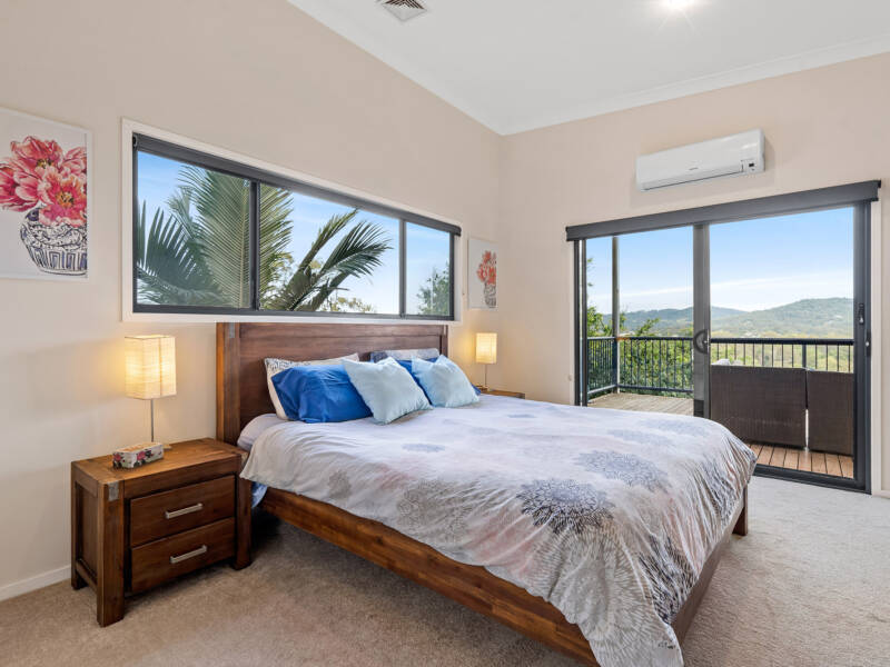 20 Lenna Court, Mount Warren Park, QLD 4207 AUS