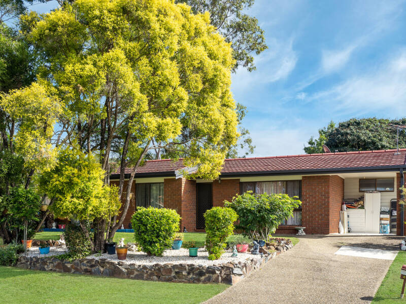 27 Schonwerder Drive, Windaroo, QLD 4207 AUS