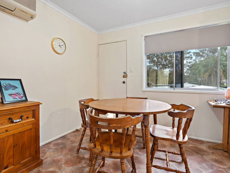 54 Loganlea Road, Loganlea, QLD 4131 AUS