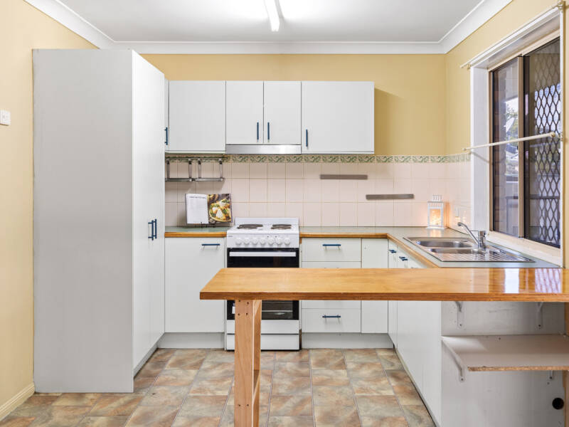4 Myrtle Street, Waterford West, QLD 4133 AUS