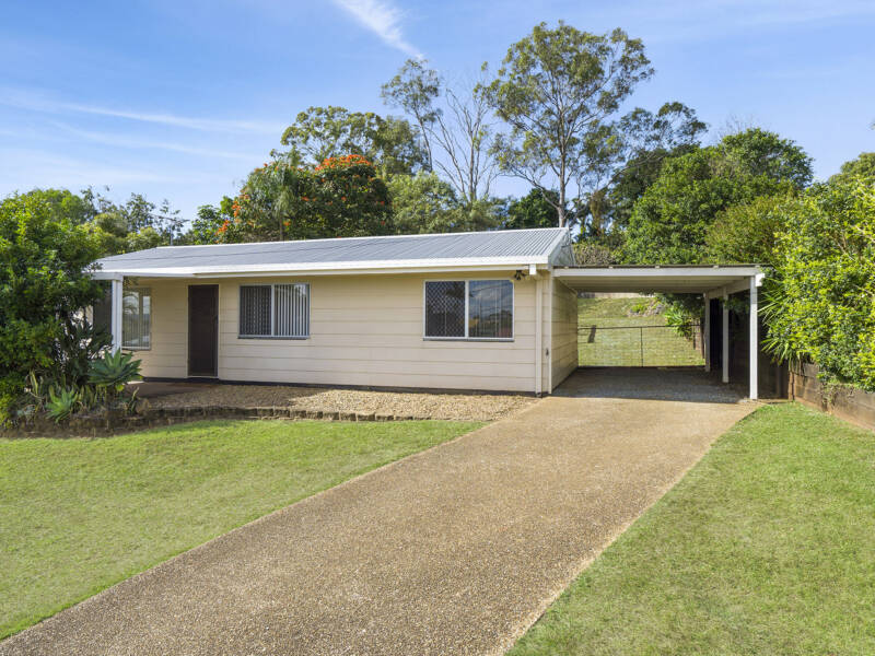 24 Lima Street, Holmview, QLD 4207 AUS