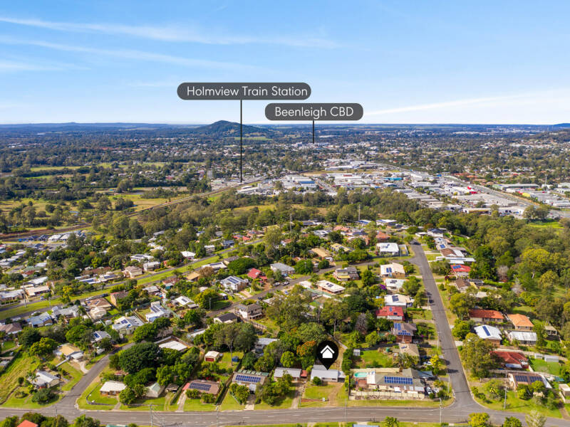24 Lima Street, Holmview, QLD 4207 AUS