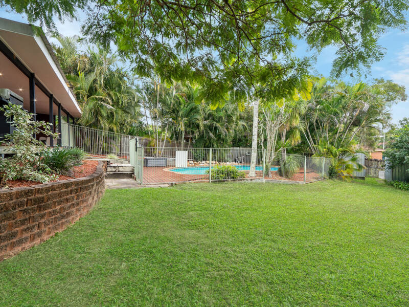 17 Hausmann Court, Windaroo, QLD 4207 AUS