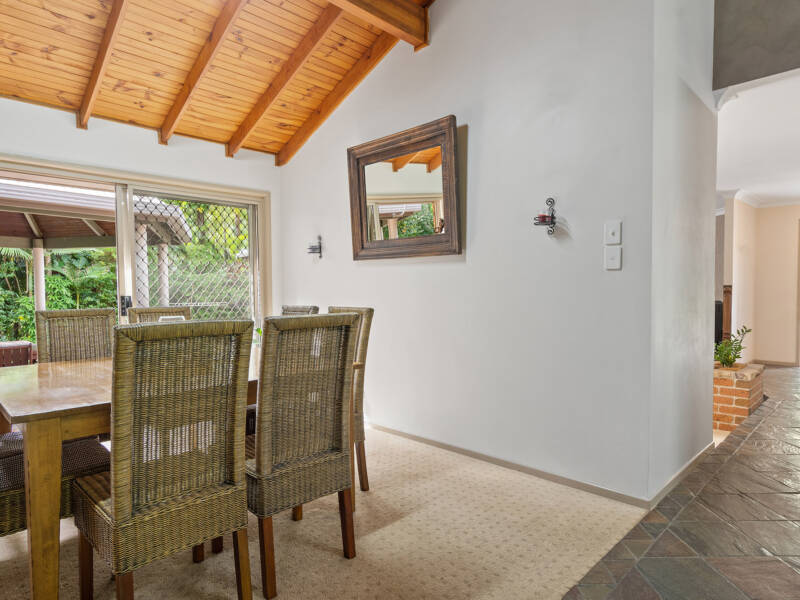 25-27 Hillview Crescent, Bahrs Scrub, QLD 4207 AUS