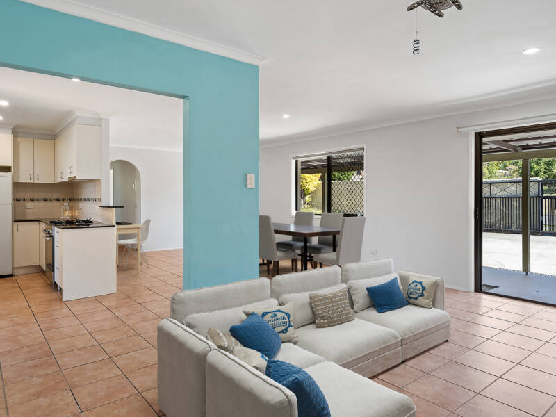 184 Mount Warren Boulevard, Mount Warren Park, QLD 4207 AUS