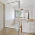 27 Schonwerder Drive, Windaroo, QLD 4207 AUS