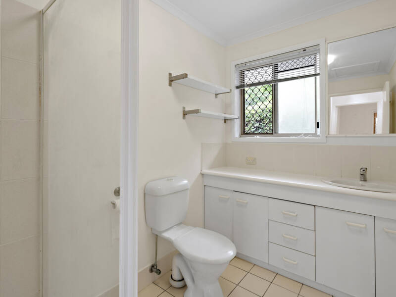 1/49 Colac Street, Kedron, QLD 4031 AUS