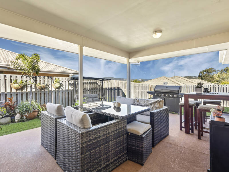 16 Skyline Circuit, Bahrs Scrub, QLD 4207 AUS