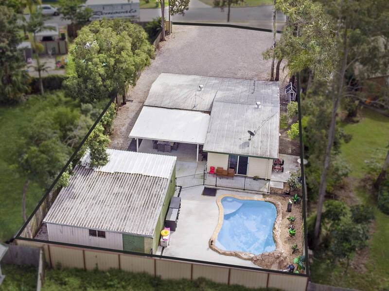 3 Crestview Street, Loganlea, QLD 4131 AUS