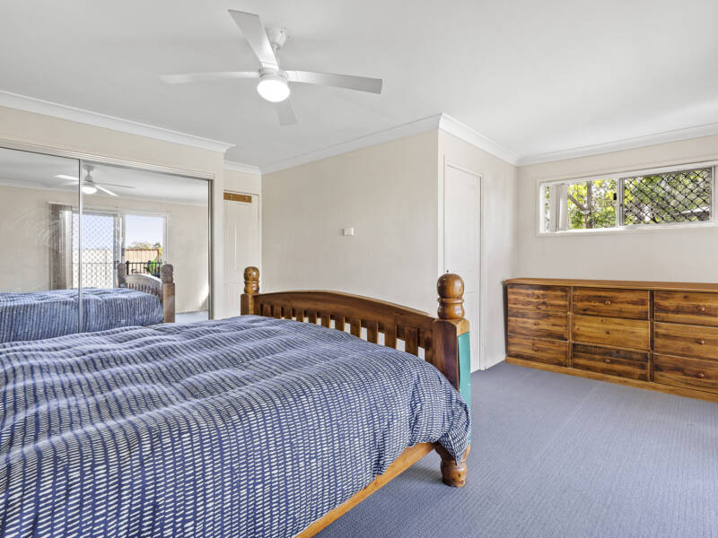 3 Crestview Street, Loganlea, QLD 4131 AUS